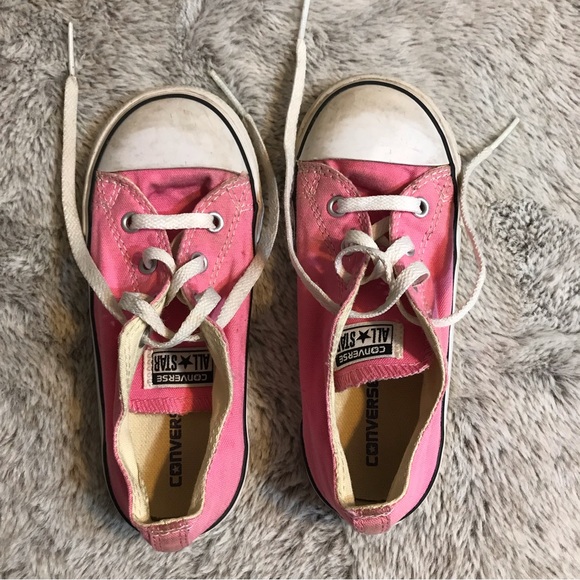 Converse ⚜️ Girls Light Pink One Star Low Top Tennis Shoes - Picture 5 of 10